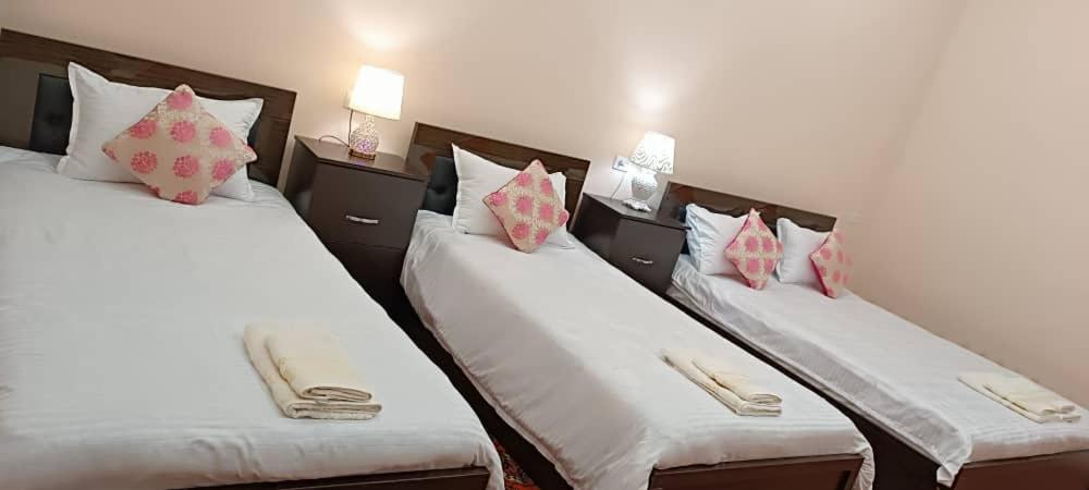 Hamida Hotel Szamarkand Szoba fotó